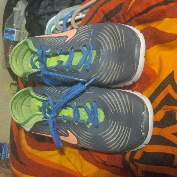 Ladies 7.5 Nike free balanza trainers s4 - Picture 3 of 12